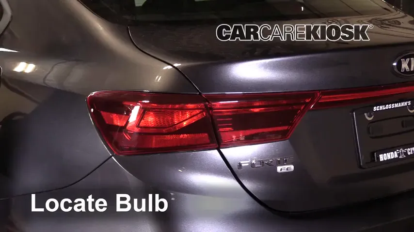 2019 Kia Forte LX 2.0L 4 Cyl. Lights